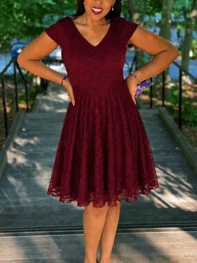 MUADRESS Women’s Burgundy Lace Fit and Flare Dress Cap Sleeves Size Large